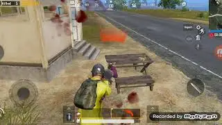 Igraim pubg mobile na pistoletach zajel top 1