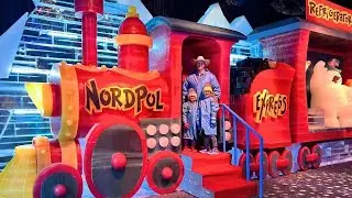 Eisige Überraschung! Kinder entdecken 900 Tonnen coole Eiskunst im JW Marriott Hill Country Resort