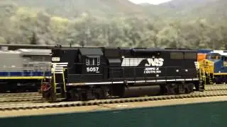 Custom Athearn Genesis NS HH GP38-2 w/ LokSound V4.0