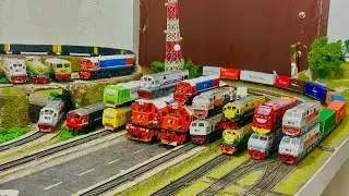 Parade & Review Banyak Kereta api berbagai livery langsung ngebut hingga tabrakan didalam terowongan