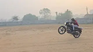 Went to the field to ride a bike, 😊बाइक चलाने के लिए खेत में गया, 😊