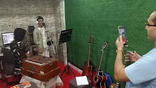 Harsh singing 🎤and Playing Guitar lead, chords in UNIQUE MUSIC WORLD STUDIO in Mira Road