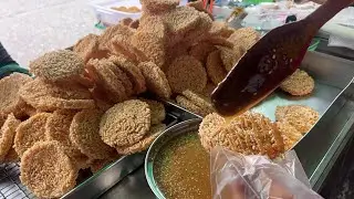 Thai Crispy Rice Crackers with Caramel Sauce