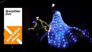 Paarden lichtjesparade met Belgische trekpaarden Den Brabander en journalist.direct Anja Decoster