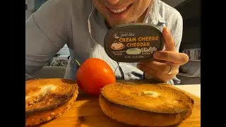 Toasted Everything Bagel w/ Violife Vegan Cream Cheese & Tomato ASMR Mukbang 🥯🍅
