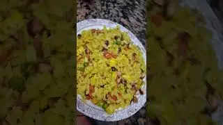 Veggie-Loaded Poha 🥕🥔🥜 Healthy, Tasty & Ready in Minutes! Colorful Veg Poha = Morning Happiness 🌈✨