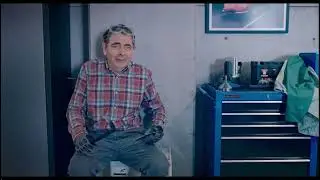 Trevor Bingley being sad | Man Vs Bee #rowanatkinson #manvsbee #bee