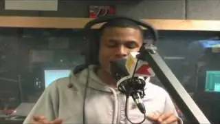 Voltage, Realist & Scruface bars on the Logan Sama show: 17/11/08 Part 1/4 (HD)