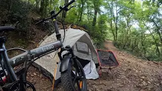  تخييم وغدا واستكشاف في عمق الغابة Camping in the forests of Udine
