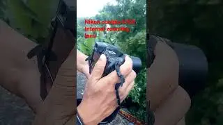 Nikon coolpix b700 internal zooming lens.