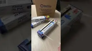 Filme pl&aacute;stico de PVC 28 x 300 com Trilho de corte - Para alimentos