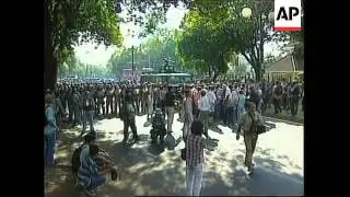 INDONESIA: JAKARTA: POLICE CLASH WITH DEMONSTRATORS