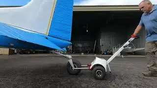 Best Tugs A3 Opens Large Hangar Doors