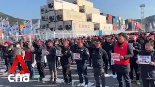 Major union in South Korea threatens walkout in support of striking truckers