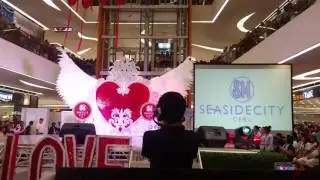 SM Seaside Cebu LizQuen sing Pag-Ibig by Yeng Constantino