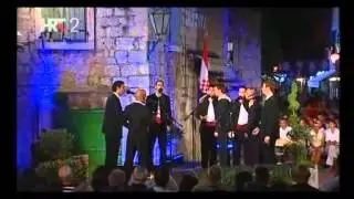Kad se spusti tamna noć - klapa Mriža - FDK 2012