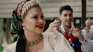 OANA TOMOIAGA - COLAJ 