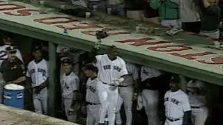 Mo Vaughn belts three homers against the Yanks