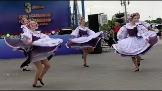 Ансамбль 