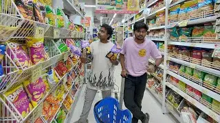 Aaj gaye smart baazar shopping karne 🛒