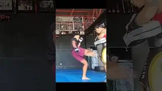 MMA PADWORK 🥊 #mma #mmafighter #mmatraining #muaythai #boxing #pad #pads #padwork #training #cebu