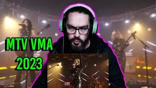 ESCUCHO 