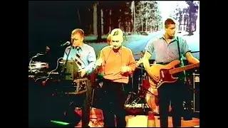 Bob Hund - D&uuml;sseldorf (Sen Kv&auml;ll Med Luuk 1996)