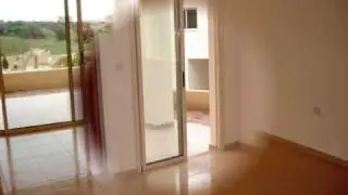 Long term rental in Peyia Paphos Cyprus 2 bedroom apartment &euro;400 per month