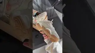 Кроссовки adidas Yeezy 500 Stone
