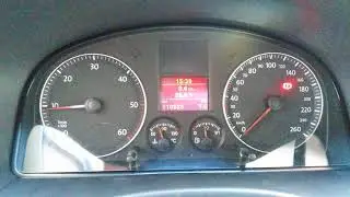 vw caddy kombi 2005 The Cruise control lamp is on but shuts off when the car runs again