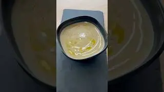 🥒🥔 Receta de crema de calabac&iacute;n sencilla y super cremosa #recetas #shorts #calabac&iacute;n