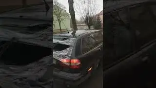 Volvo V40 po wypadku😂 #christmas #lastchristmas #funny #volvov40 #crash #volvo #polska #zima