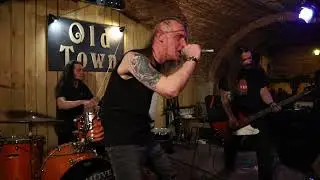 DEFAULTER - Цепные Псы