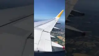 Thomas Cook airbus a321 landing LGW