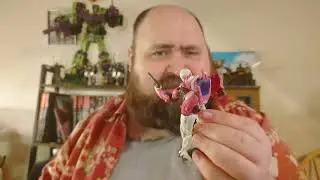 Transformers Studio Series Bumblebee Movie Arcee. unboxing and first impressions.