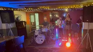 Sweet Child O Mine cover by The Wildcards at Horse and Groom