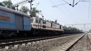 Superfast Train Pawan Express #Shorts #indianrailways