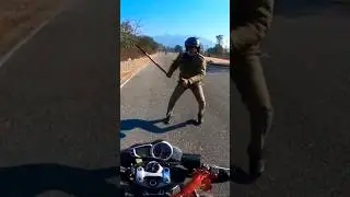 caught by police while stunting 😰 || bike krdi seize😭#caughtbypolice  #youtubeshorts #gonewrong