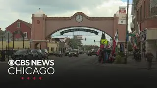 Little Village Mexican Independence parade is on amid immigration crack down fears