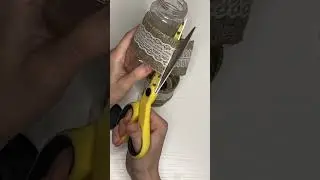 diy plastic jar vase #plasticbottlecrafts #vaseideas