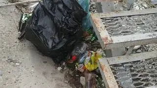 remove the trash Russia  / Уберите мусор... Агой