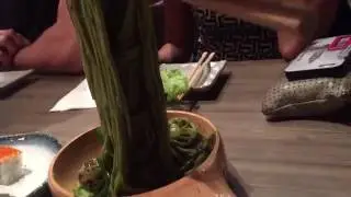 60 minute queue | Magical flying Noodles | Hana Restaurant
