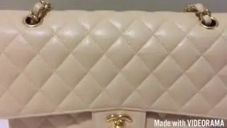 Обзор сумочки Chanel Classic Flap Medium Caviar Beige Claire -4 года носки-