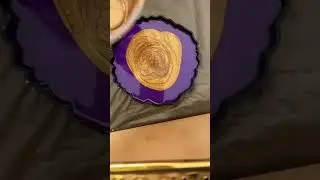 The process of creating a purple-gold coaster 💛💜 #purplecoaster #resinarttutorial #resinart