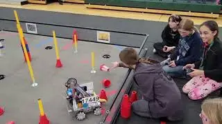 Team 17499 Practices Stacking Cones. FTC PowerPlay