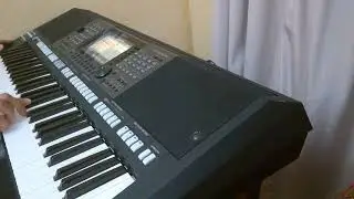 عزف أغنية قل لي يا أسمر لفرقة المرجانة الكويتيه