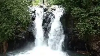 15M CLIFF JUMP SLIDING ALING ALING WATERFALLS