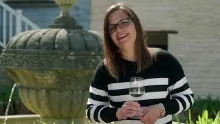 Rheinhessen: J&uuml;rgen Hofmann Grauer Burgunder Trocken - Yapp Brothers One Minute Review