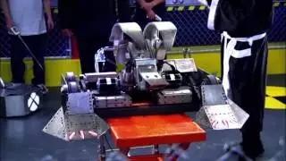 Robot Fight Club - Lab Rats - Disney XD Official