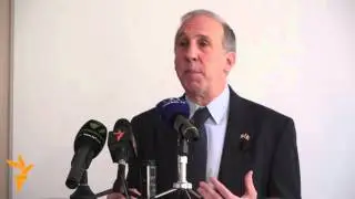 &Icirc;nt&acirc;lnirea studenților IRIM cu ambasadorul SUA &icirc;n Moldova, JAMES D. PETTIT